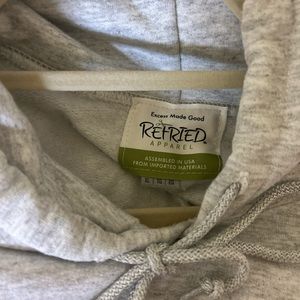 Salisbury University hoodie, size XL worn twice, vintage looks super cute!